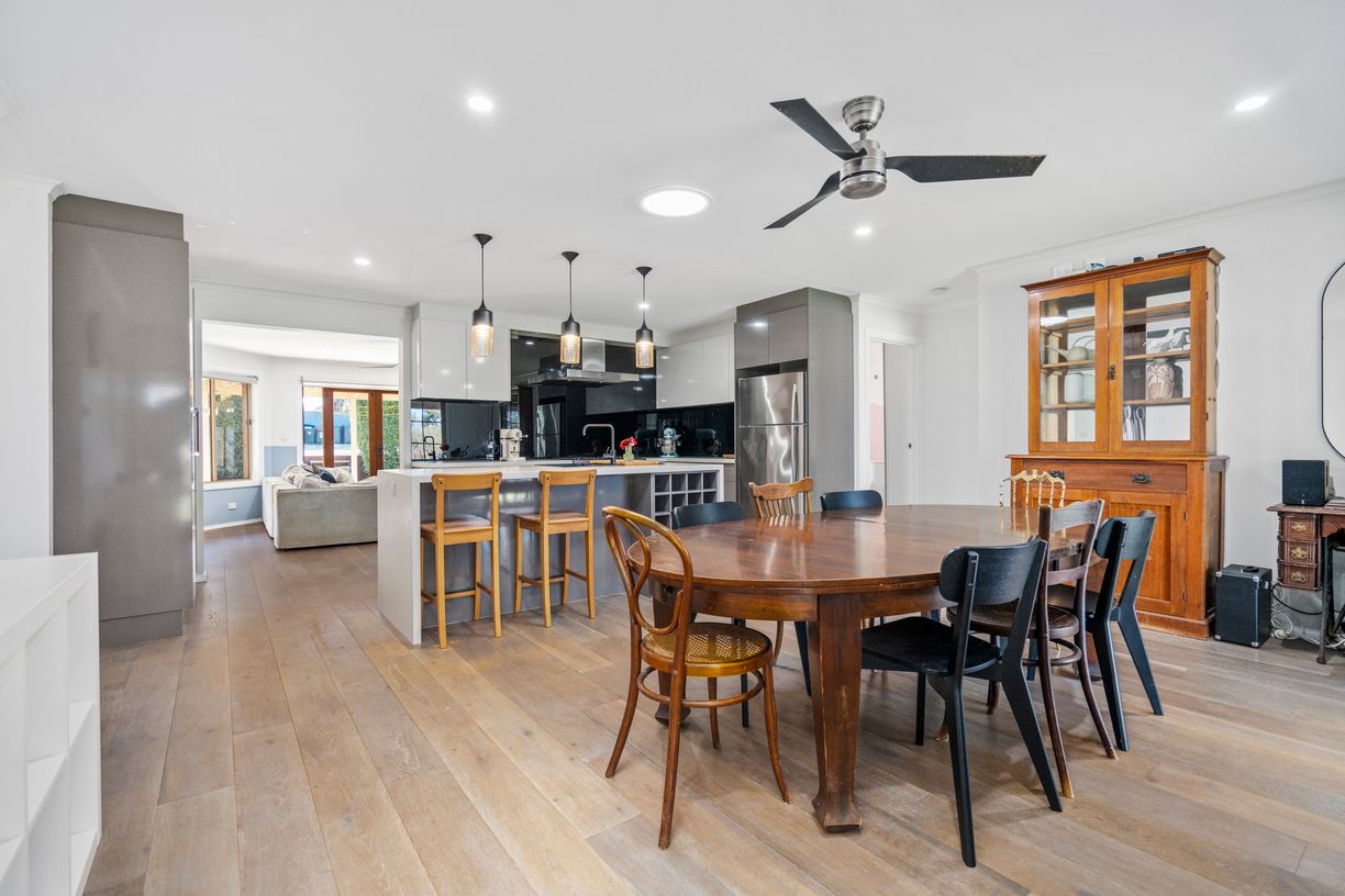 19 Watson Street — photo 3 of 24