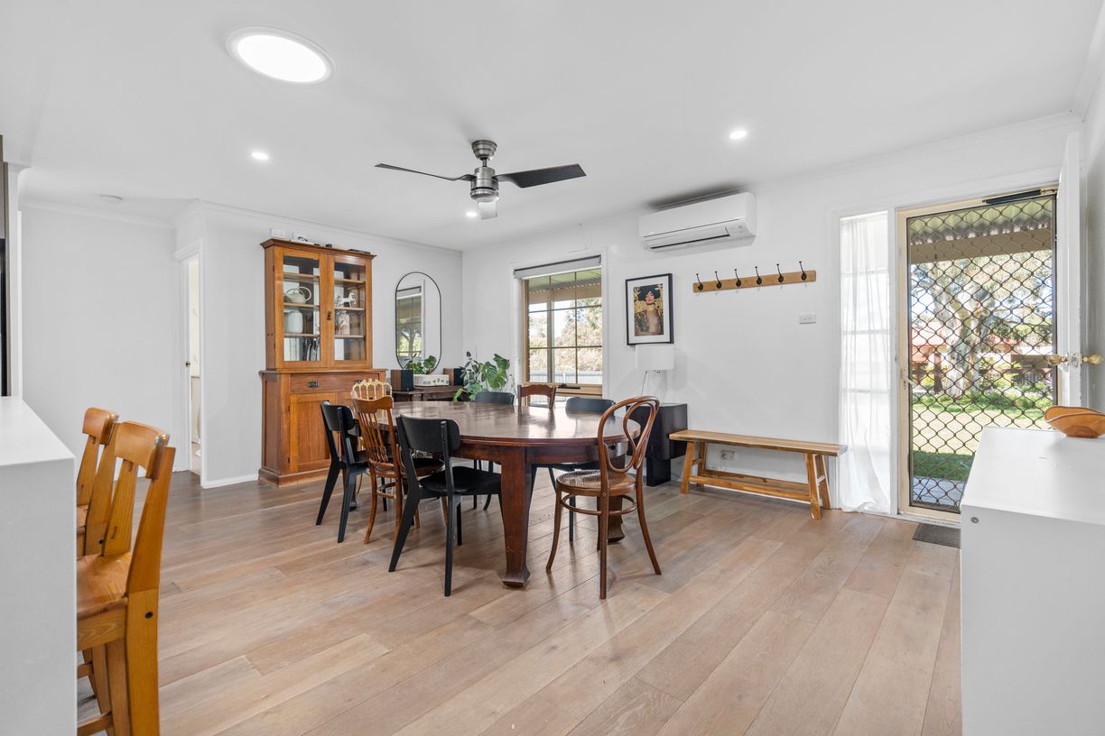 19 Watson Street — photo 4 of 24
