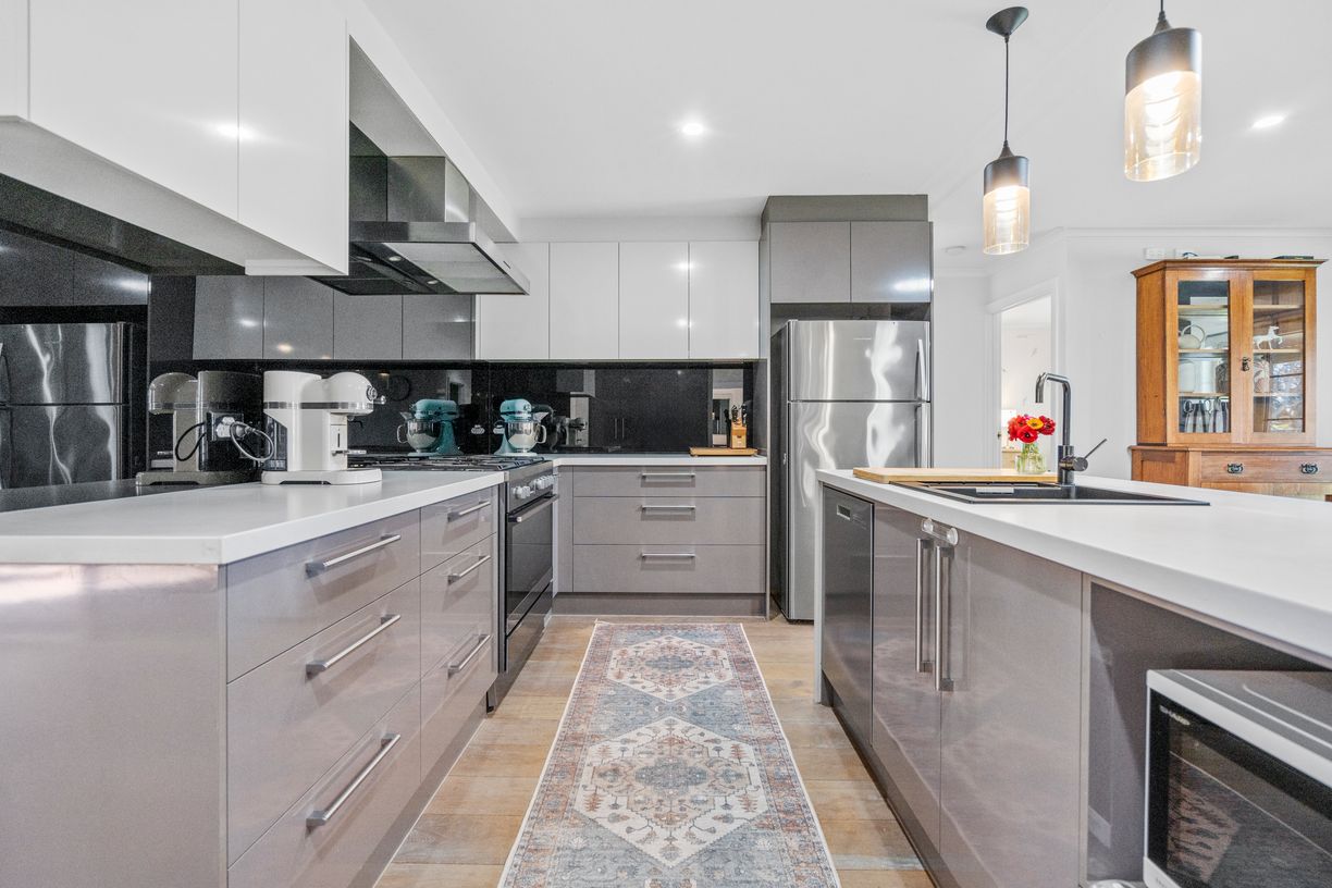 19 Watson Street — photo 6 of 24