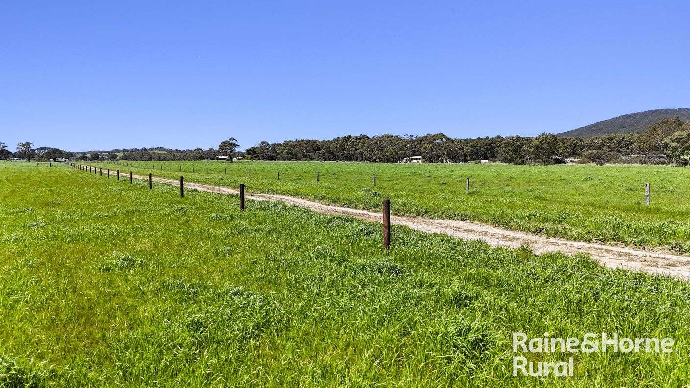 160 Rowley Road — photo 30 of 30