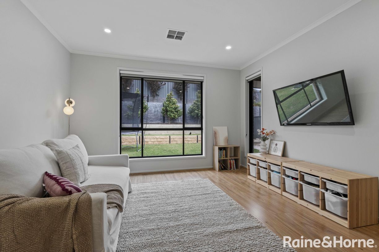 14 Wind Row Avenue — photo 14 of 28