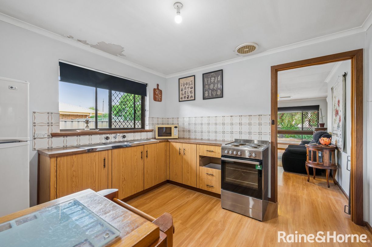 1/9 Murray Street — photo 7 of 13
