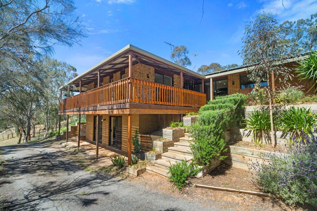 281 Highland Valley Road — photo from Raine & Horne Hills & Fleurieu RLA 316138