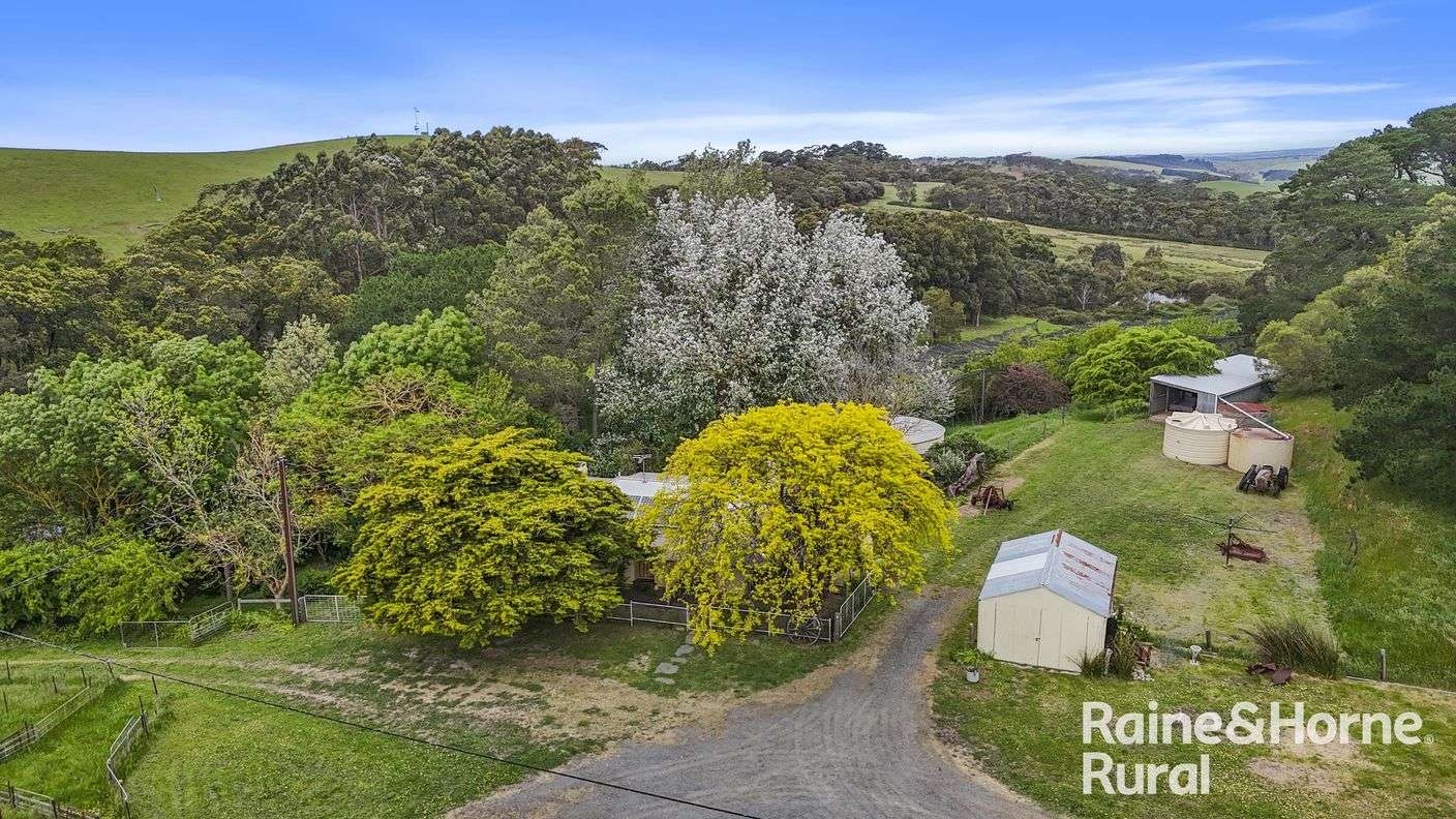 104 Wattle Road — photo 15 of 30