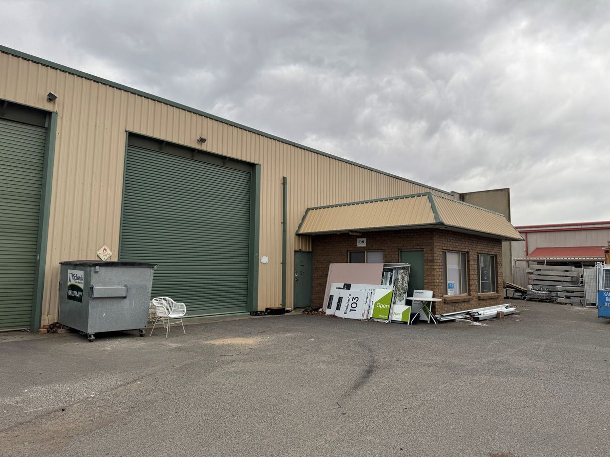property-image