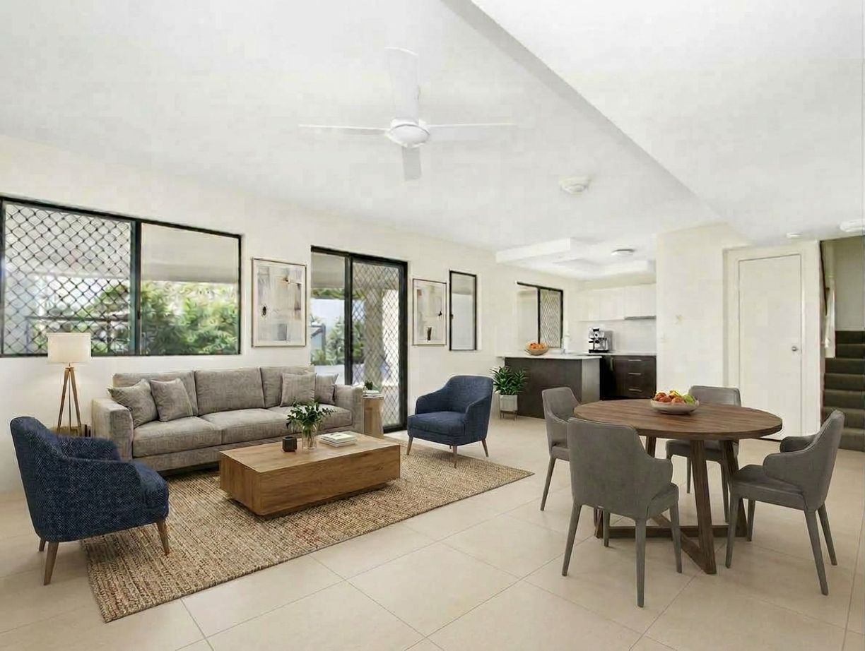2/62 High Street — photo from Raine & Horne Brisbane West