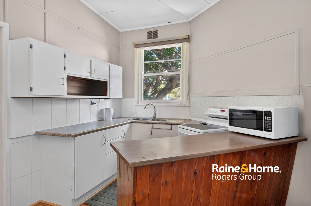145 Budgewoi Road — photo 4 of 13