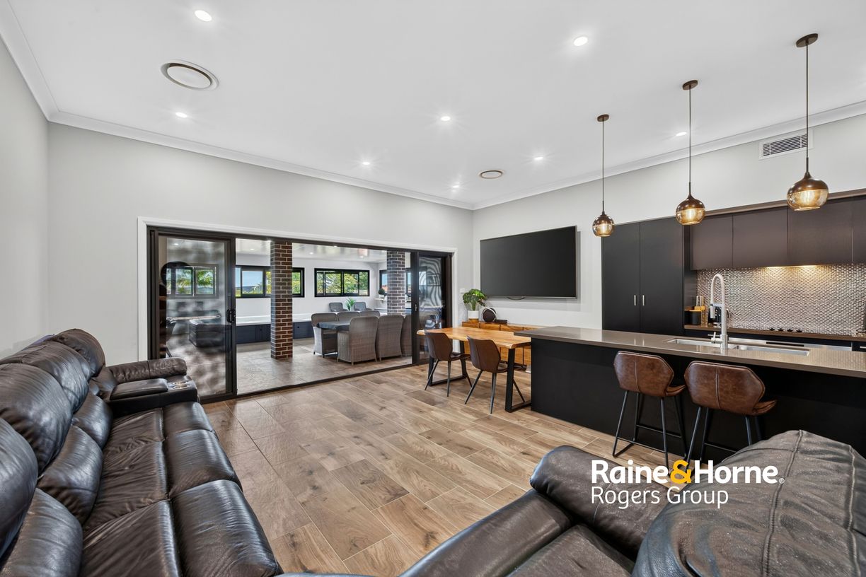 21 Burindi Street — photo 2 of 21