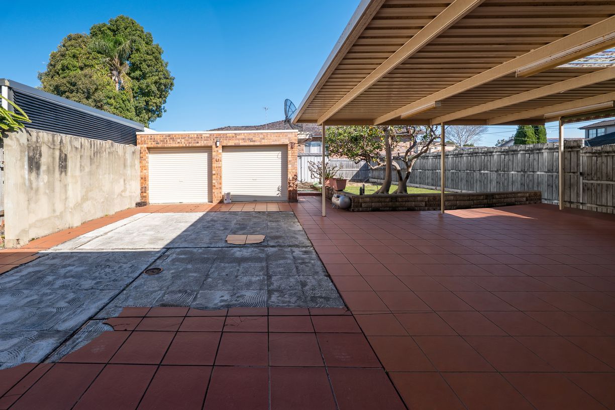14 Wallace Street — photo 7 of 12