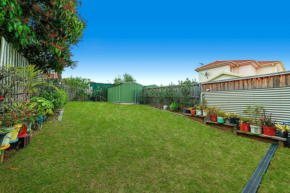 400A Lyons Road — photo 8 of 16