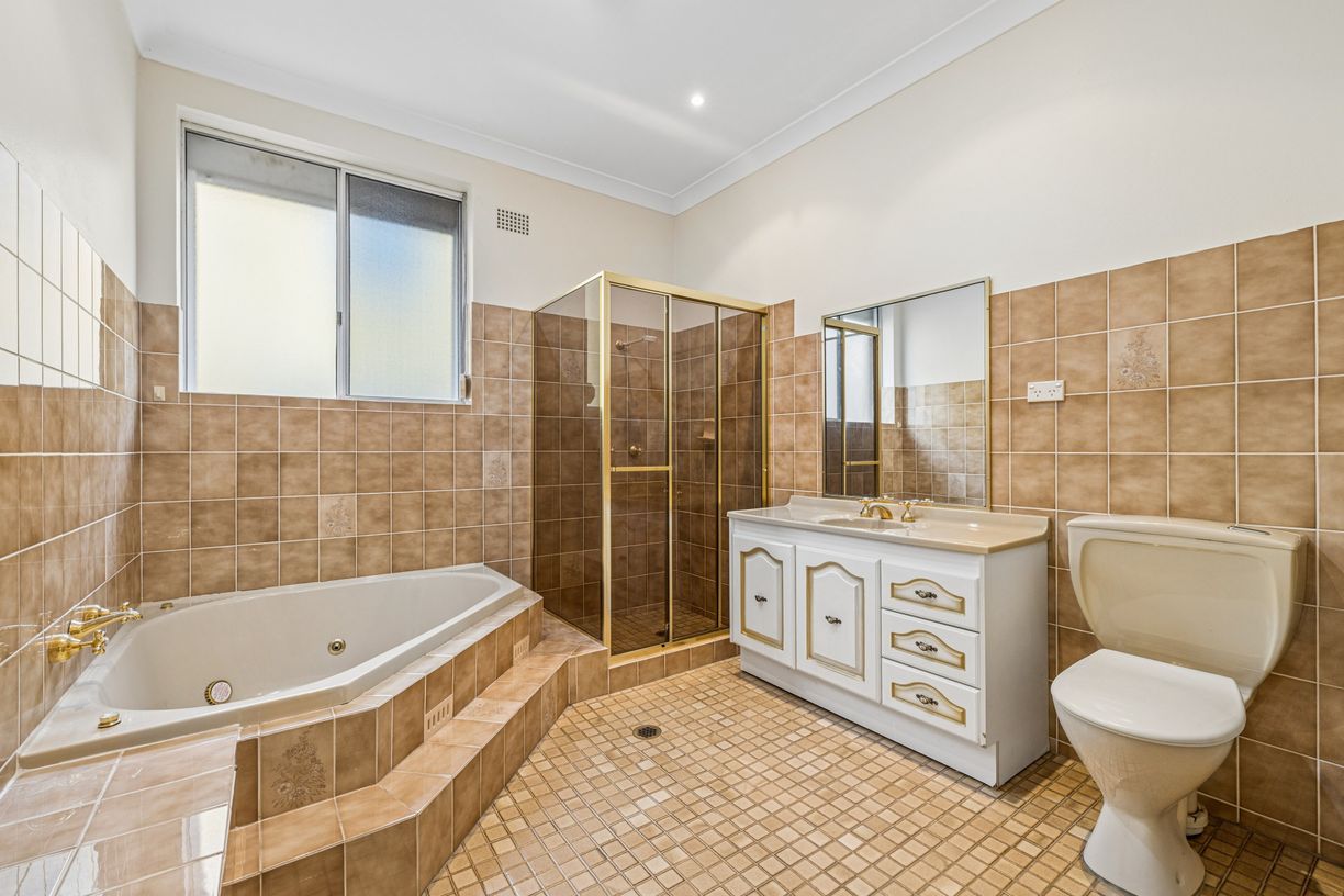 24 Sibbick Street — photo 7 of 22