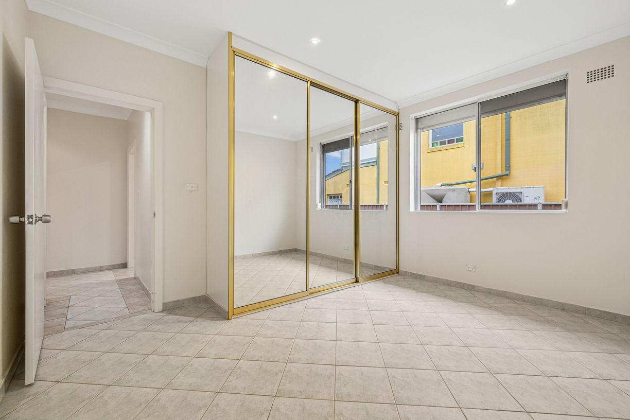 24 Sibbick Street — photo 14 of 22