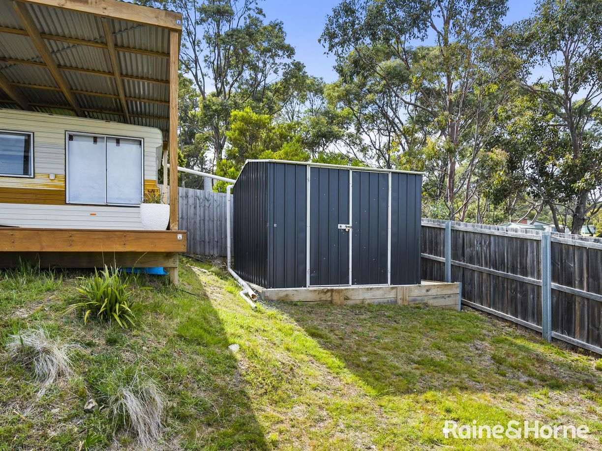 42 Harvey Road — photo 13 of 17