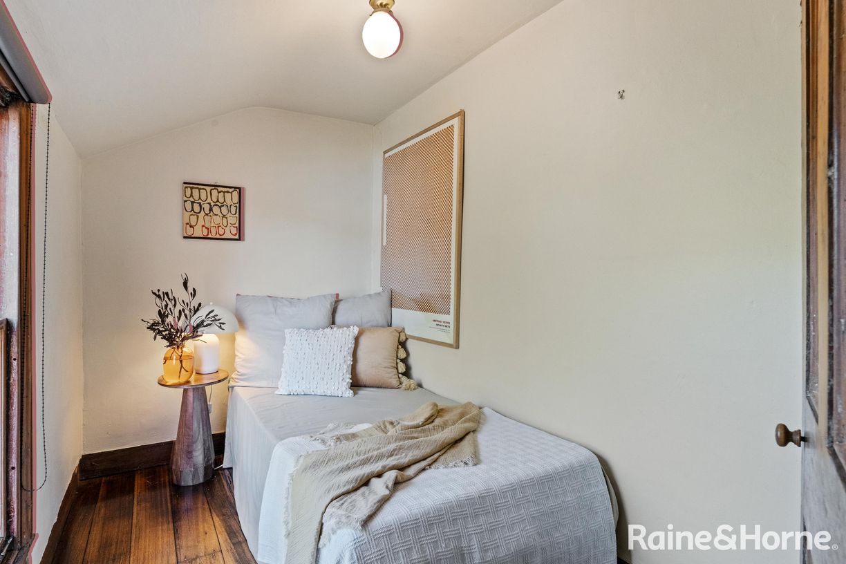 316 Bathurst Street — photo 21 of 30