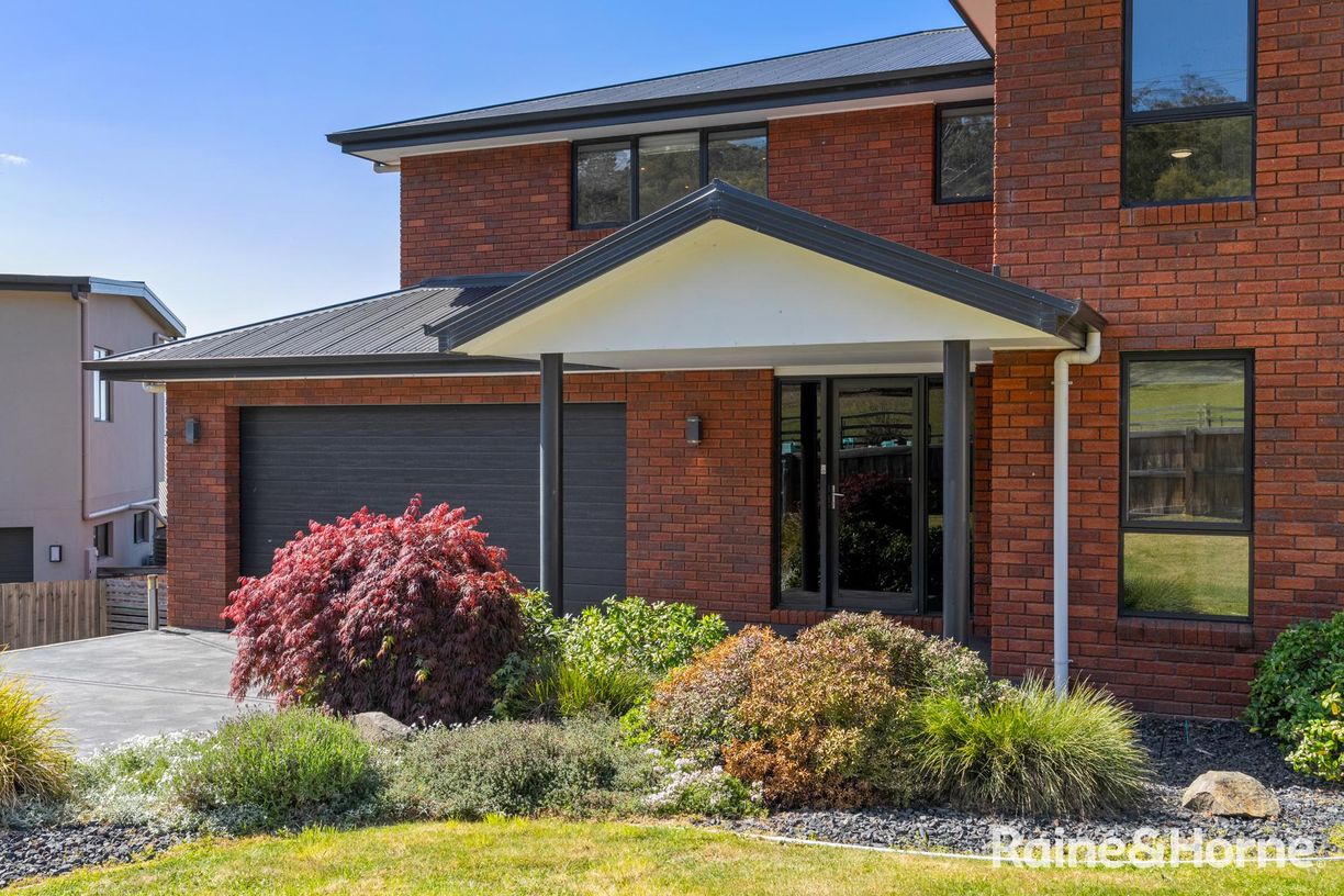 68 Tinderbox Road — photo 2 of 30