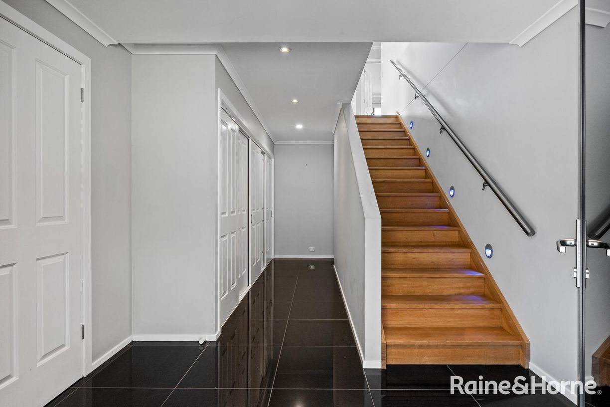 68 Tinderbox Road — photo 3 of 30