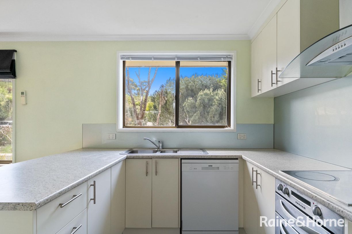 26 Battersby Drive — photo 11 of 30