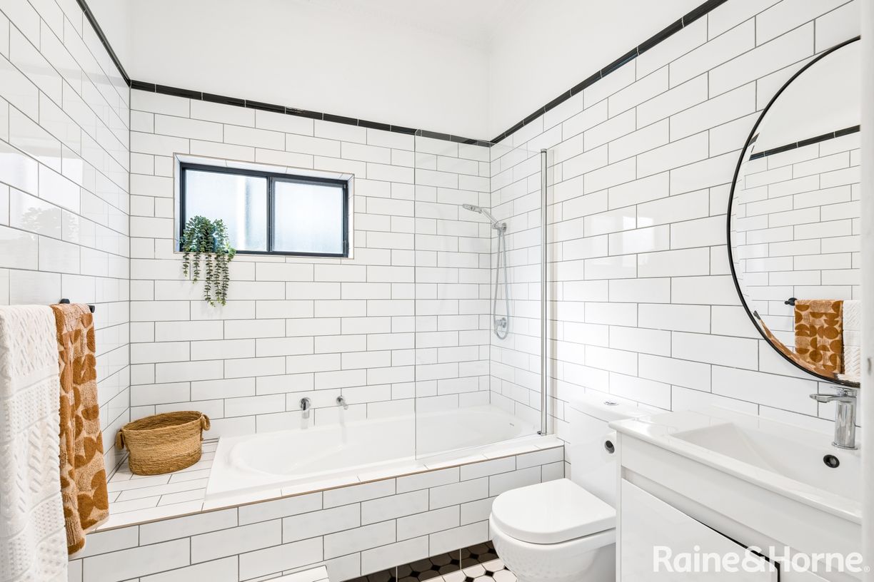 16 Hakatere Street — photo 14 of 18