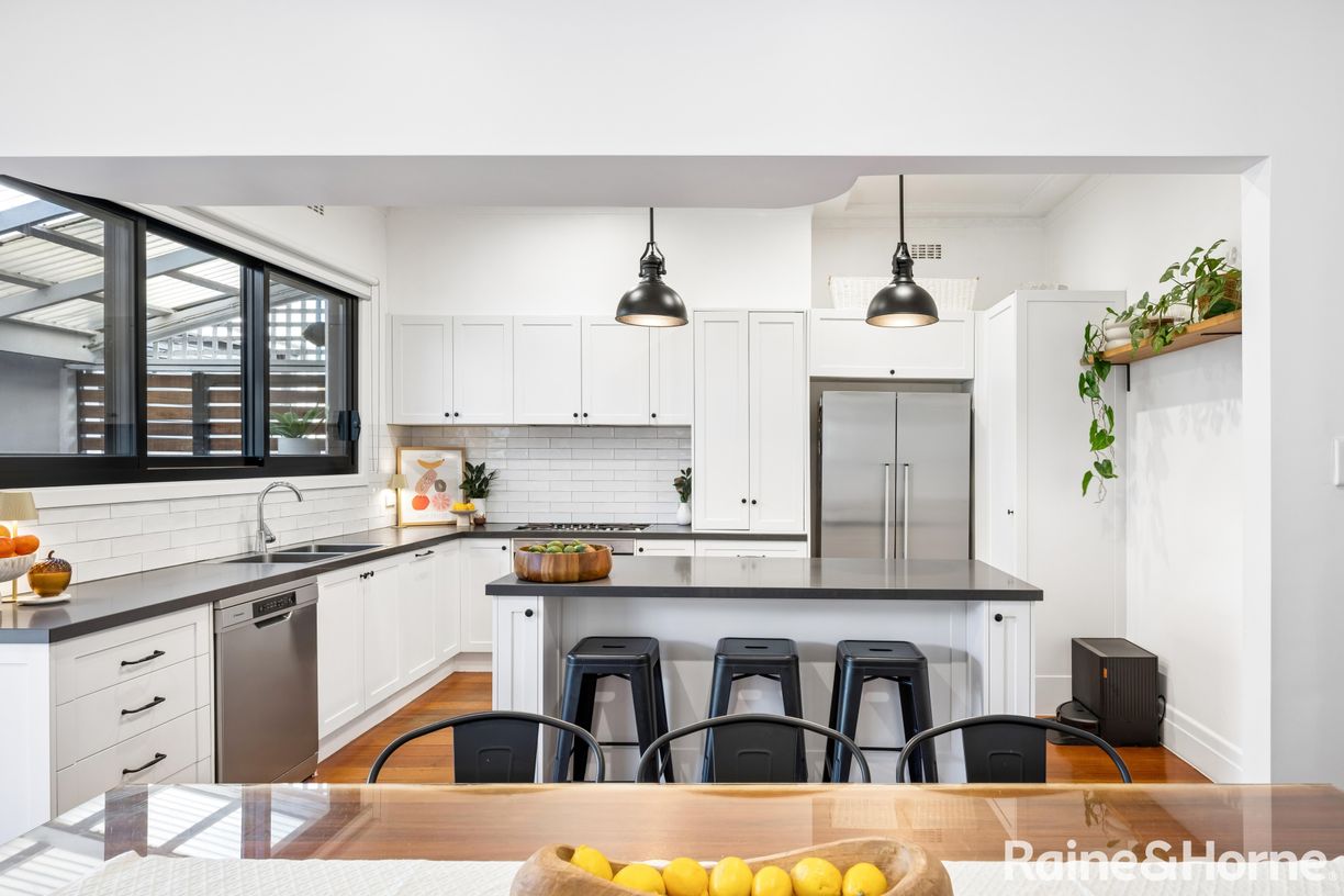 16 Hakatere Street — photo 6 of 18