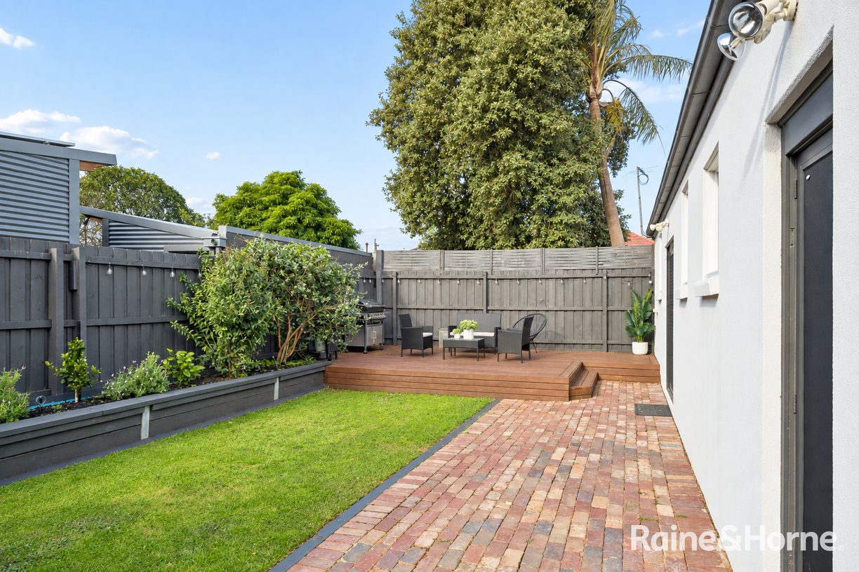 16 Hakatere Street — photo 17 of 18