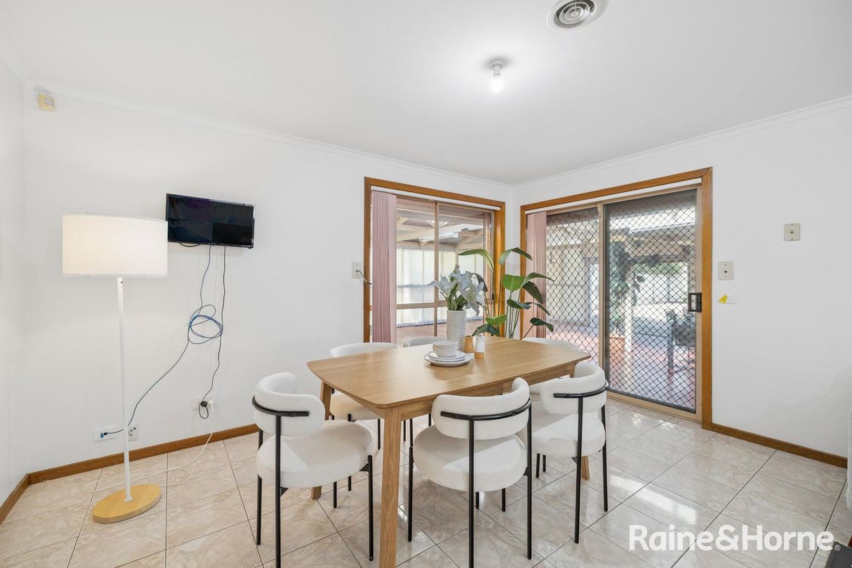 7 Coleridge Drive — photo 8 of 19