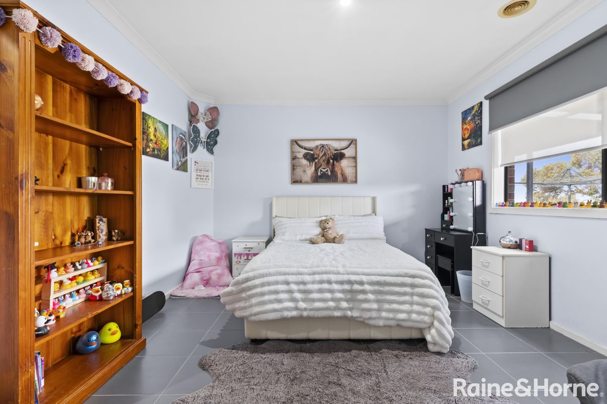 53 Wittick Street — photo 8 of 13