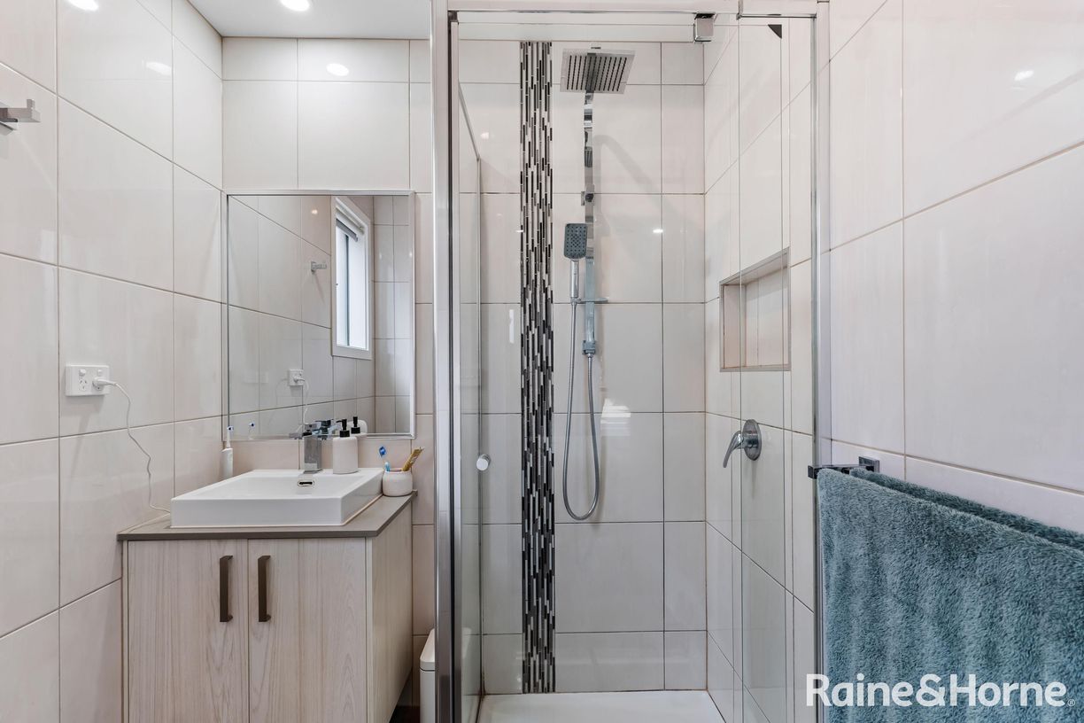 75 Wembley Avenue — photo 8 of 13