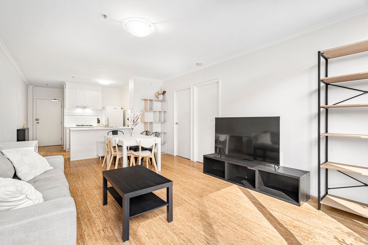 32/79 Whiteman Street — photo 5 of 15