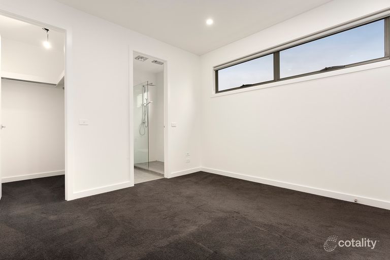 1/563 Albion Street — photo 10 of 12