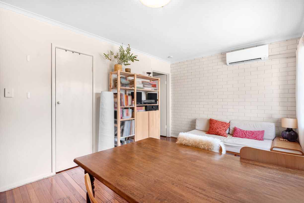 2/4 St Bernards Street — photo 6 of 13
