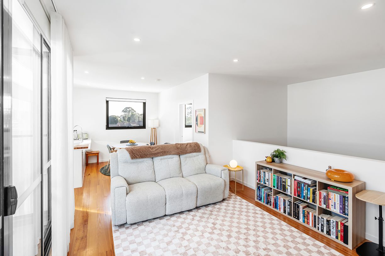 105/2B Rogers Street — photo 4 of 16