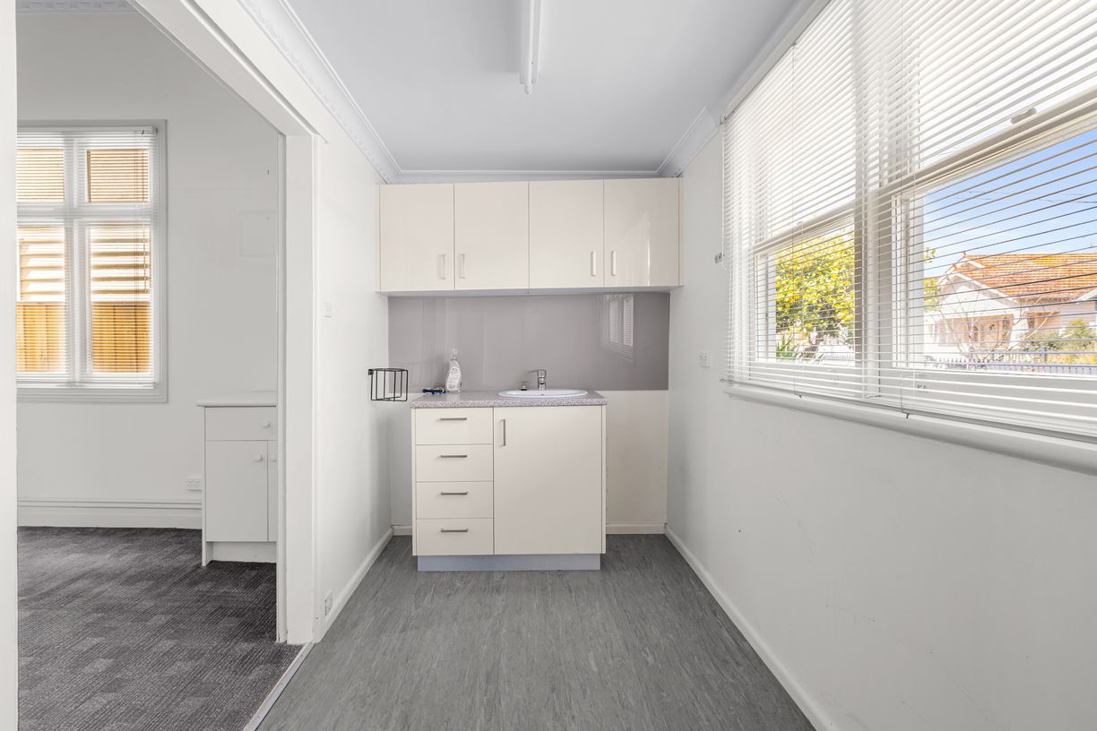 359 Albion Street — photo 6 of 13