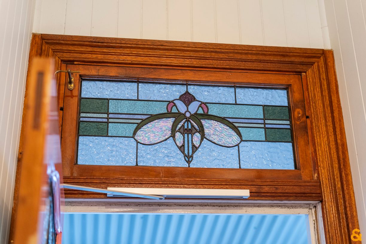 18 Manly Road — photo 6 of 29