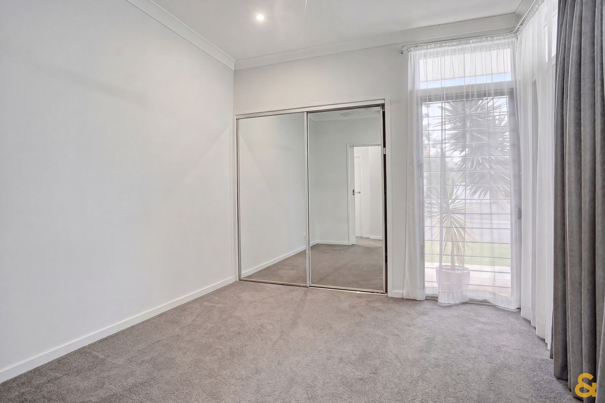 7 Katherine Street — photo 10 of 19