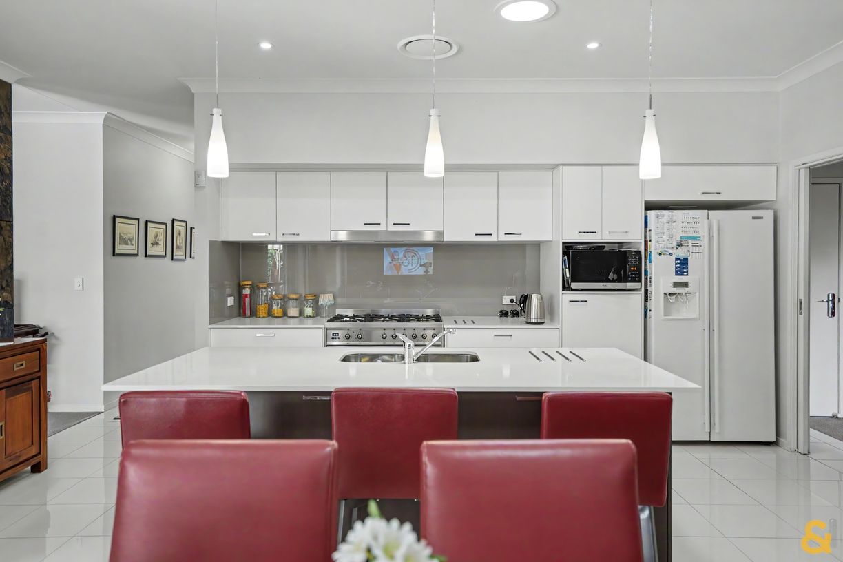 7 Katherine Street — photo 4 of 19