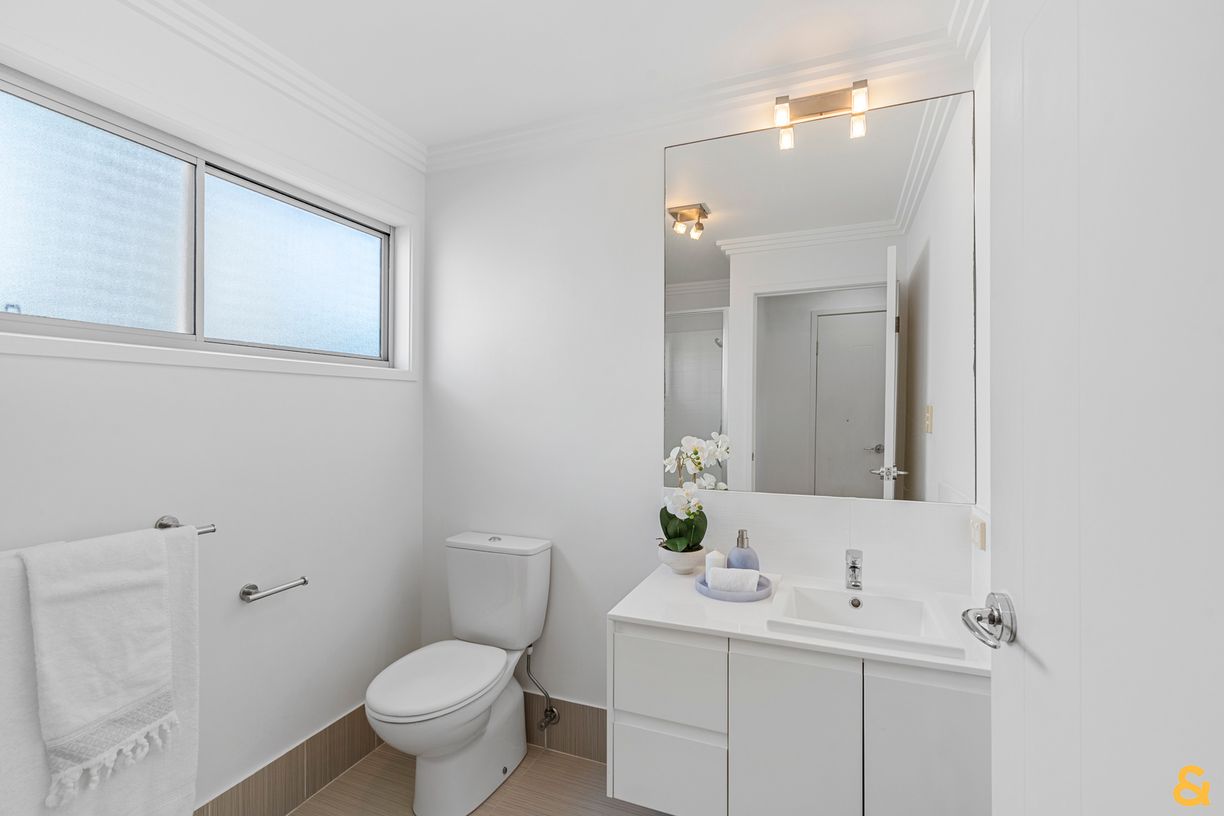 1/170 Kingsley Terrace — photo 13 of 29