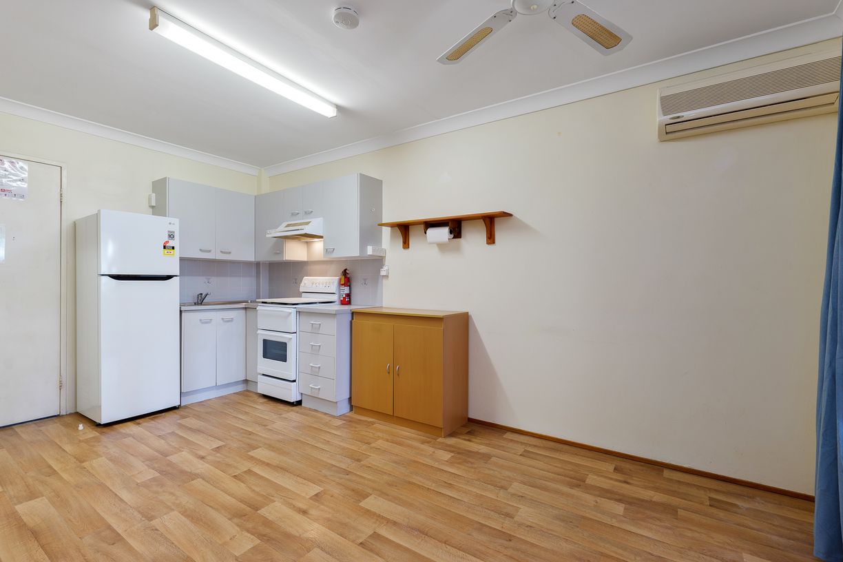 68/15 Carmichael Court — photo 5 of 11