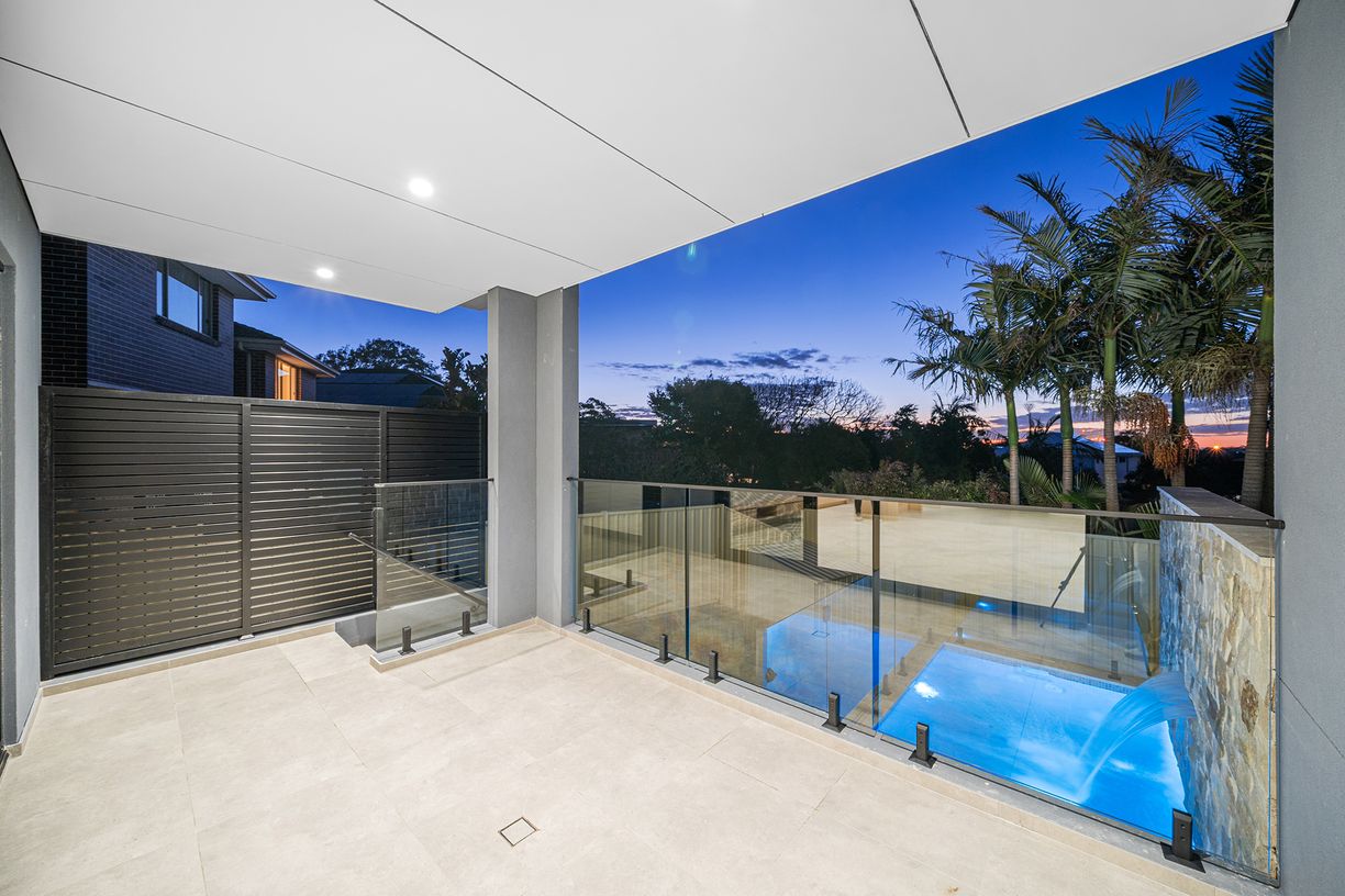 6A Mirrabooka Crescent — photo 10 of 12