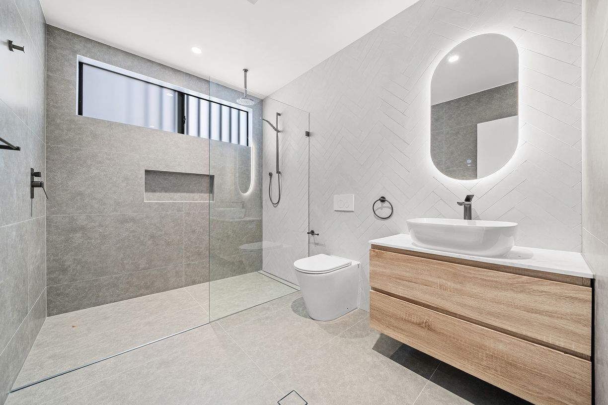 6A Mirrabooka Crescent — photo 7 of 12
