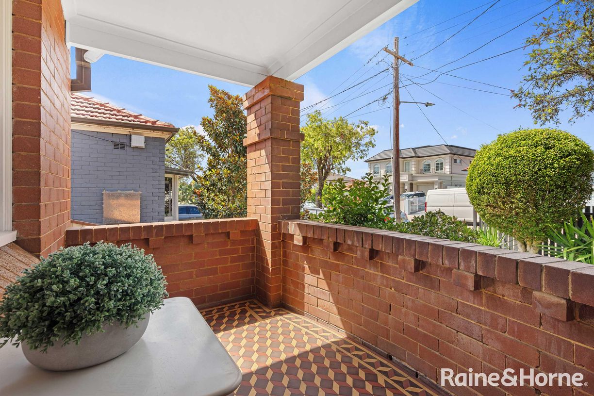 9 Tasker Avenue — photo 10 of 15
