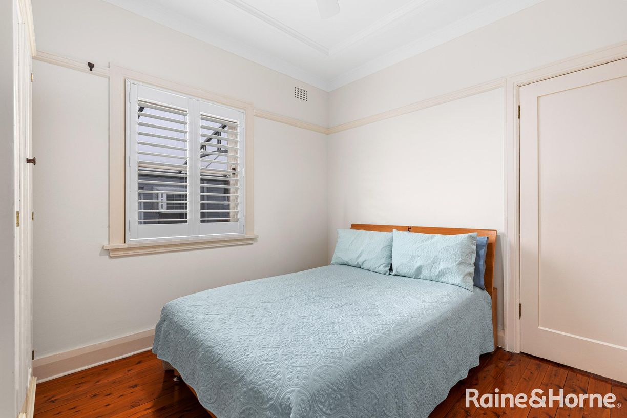 9 Tasker Avenue — photo 7 of 15