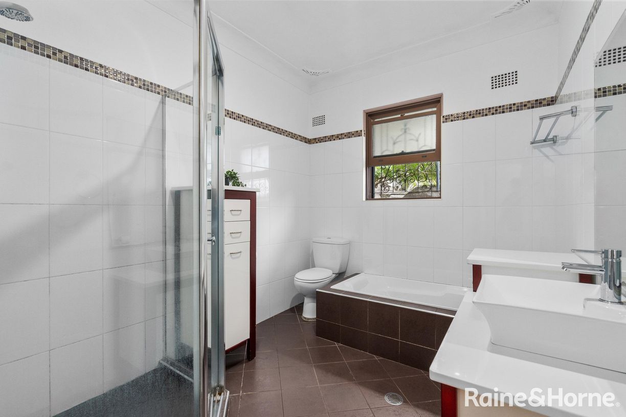 21 Darley Road — photo 8 of 11