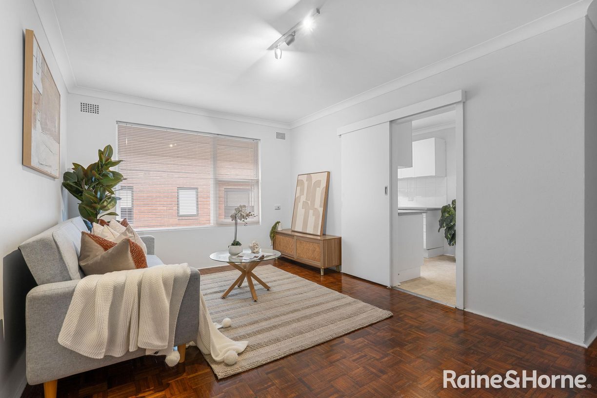 7/70 Croydon Street — photo 3 of 6