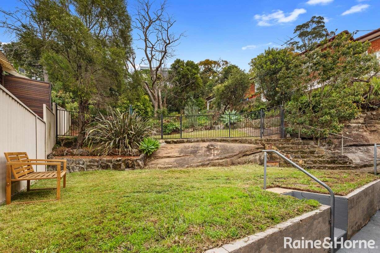 21 Darley Road — photo 10 of 11