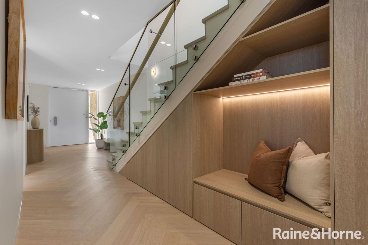 69B Coveney Street — photo 5 of 27