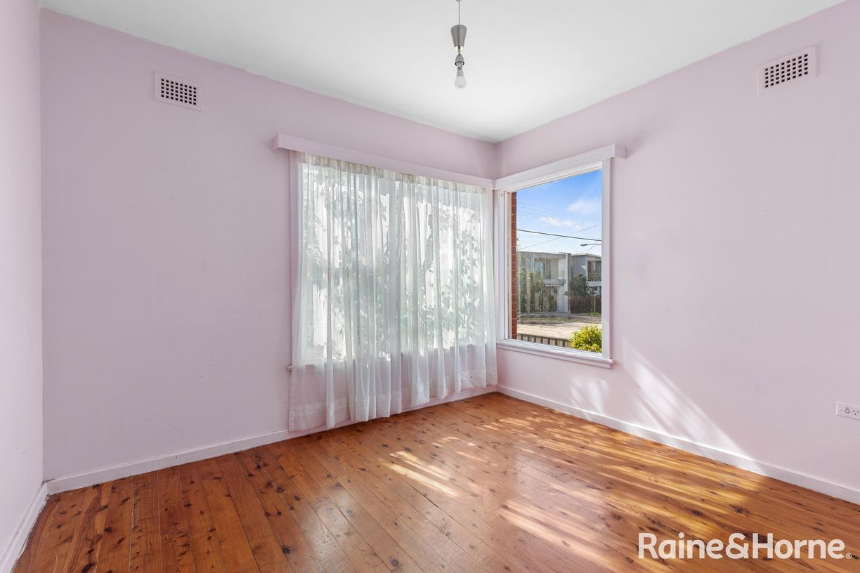 52 Forsyth Street — photo 6 of 10