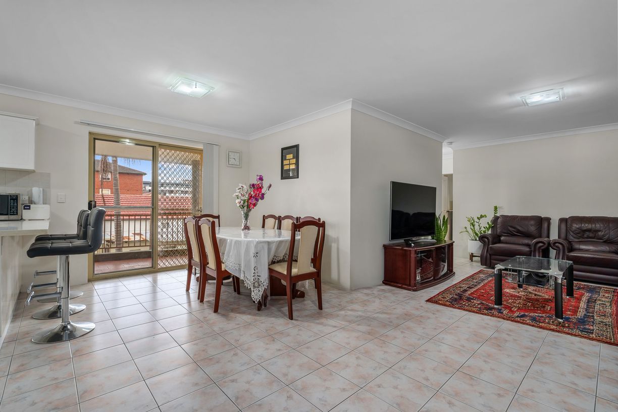 7/117-119 Croydon Street — photo 2 of 10