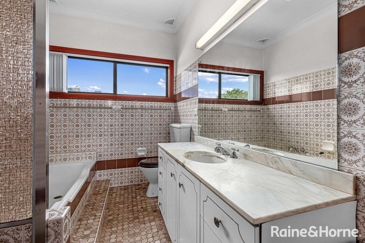 12 Edward Street — photo 12 of 19