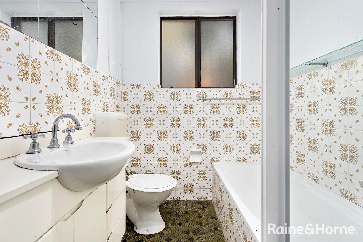 7/47-49 Robertson Street — photo 6 of 6
