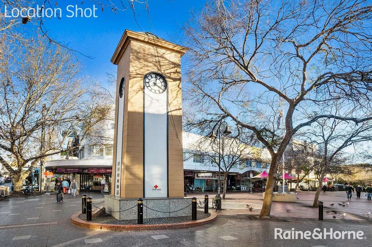 34 Shelley Street — photo 10 of 10